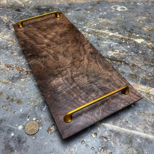 full tray shot showing figure and handle placement
