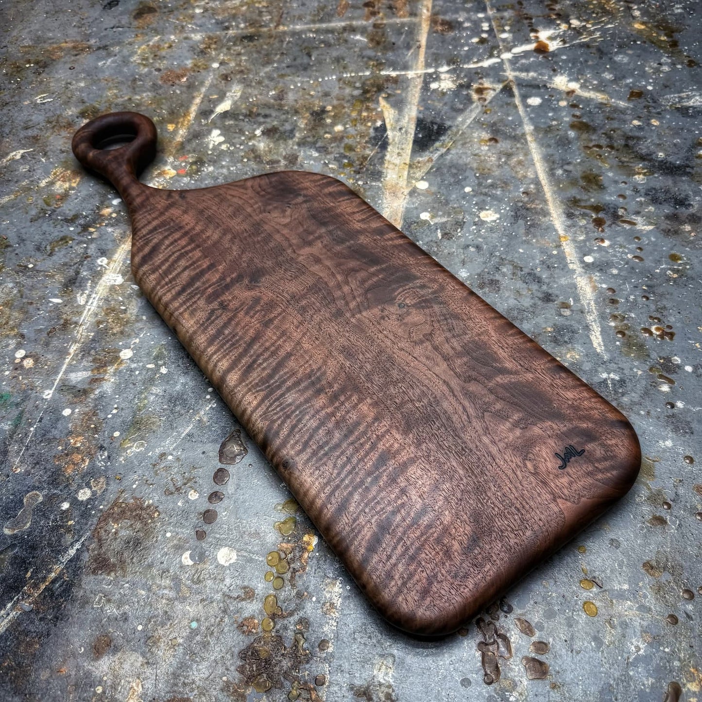 No. 255 | Curly Walnut | 9x27